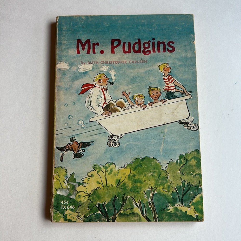 Vintage Mr. Pudgins Paperback Book by Ruth Christoffer Carlsen